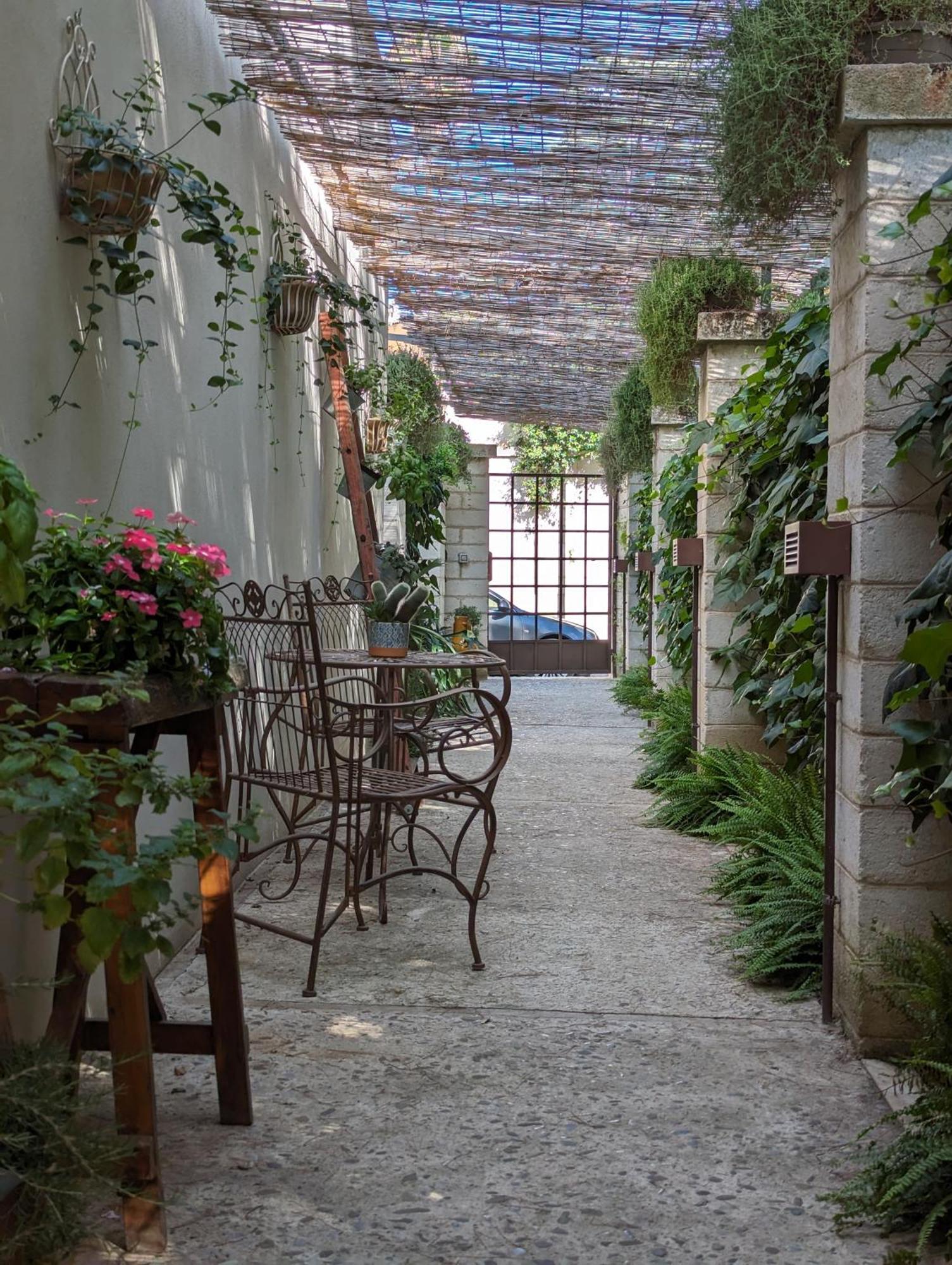 Borgo San Gaetano Bed and Breakfast Bernalda Εξωτερικό φωτογραφία