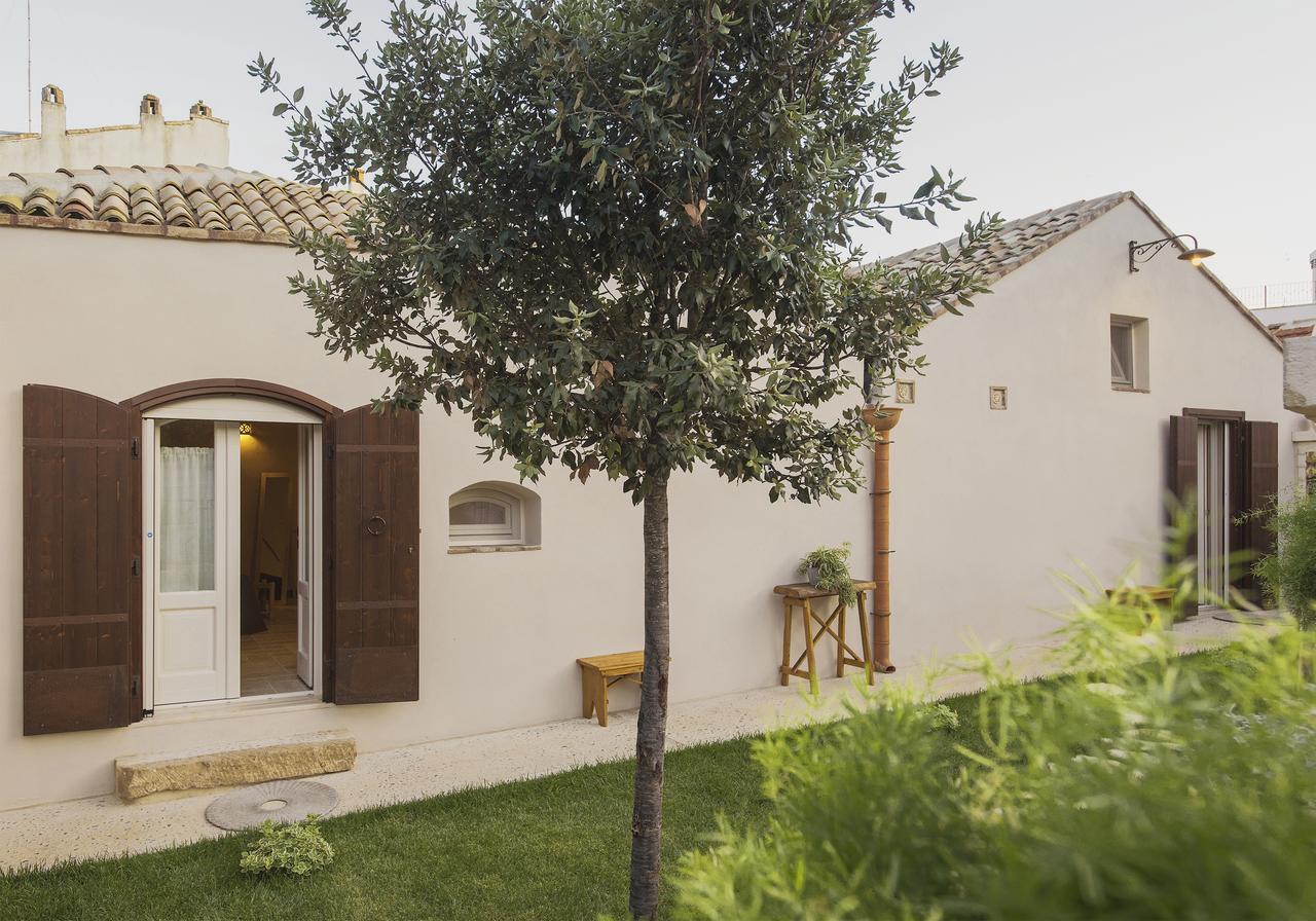 Borgo San Gaetano Bed and Breakfast Bernalda Εξωτερικό φωτογραφία